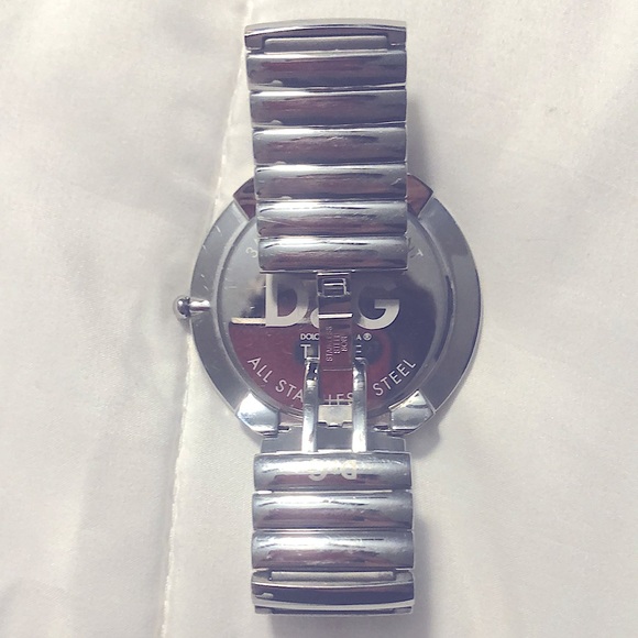 Dolce & Gabbana 3ATM Water Resistant Watch - Picture 4 of 4